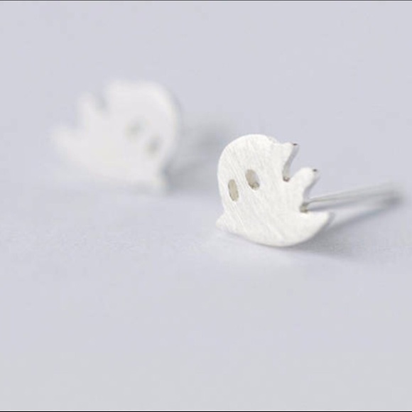 Jewelry - 🛑 LAST CHANCE🛑Ghost earrings👻